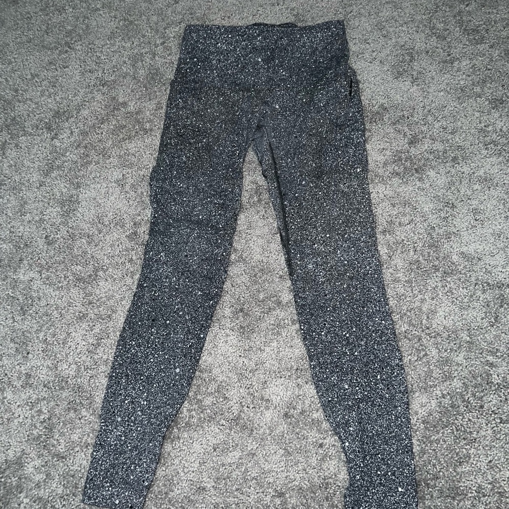 Lululemon wunder under workout leggings